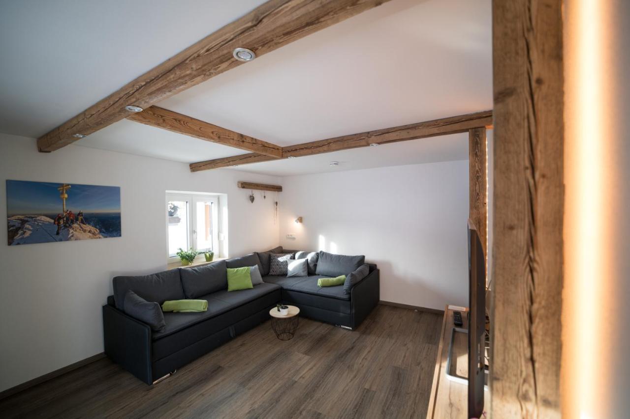Zwoelferkante Apartment