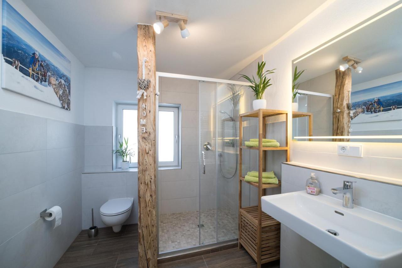 Zwoelferkante Apartment